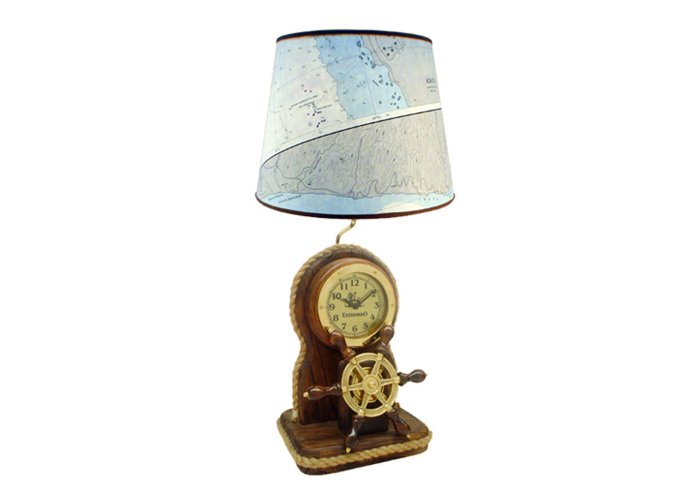 Art 43 Lámpara timonera con reloj alt 70 cm